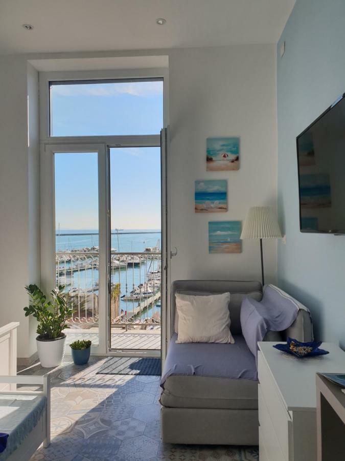 Nereidi Suites Salerno Eksteriør bilde